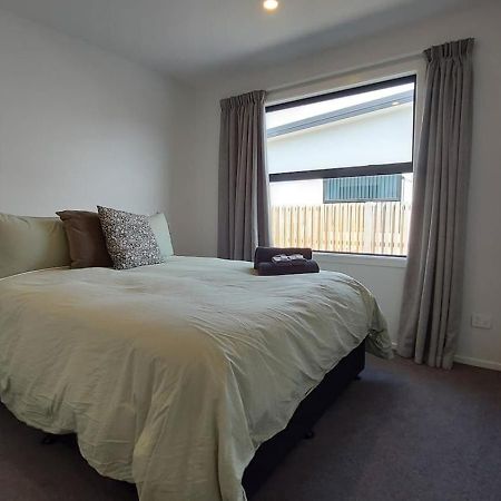 דנידין Sleek Suite By The Sand 2-Bedroom מראה חיצוני תמונה